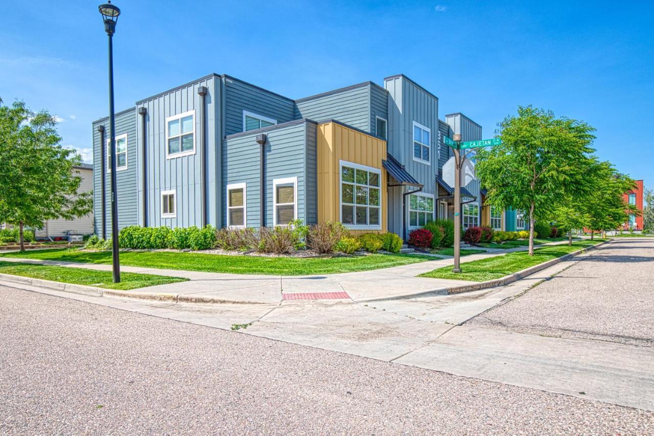 Modern Townhome Near Old Town, Breweries, & River! 포트콜린스 외부 사진